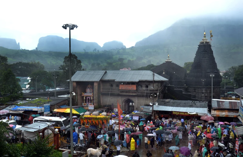 Nashik Trimbakeshwar Kumbh 2027 - Historic Trimbakeshwar Jyotirlinga Temple