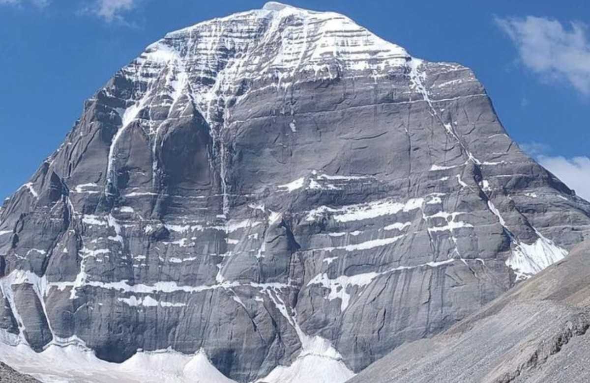 Kailash Mansarovar Height