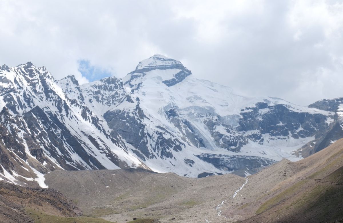 Adi Kailash, Om Parvat Tour package from Delhi [With Patal Bhuvneshwar Caves] (08 days, 07 Nights)