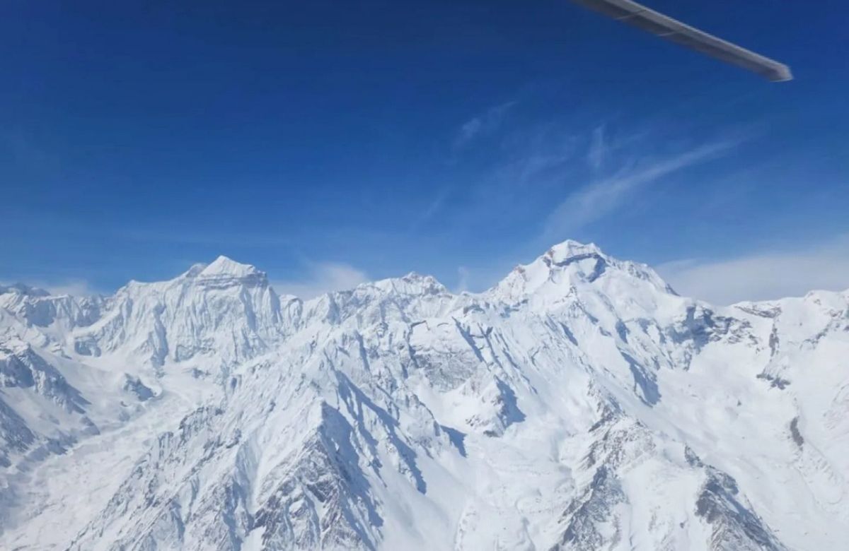 Adi Kailash, Om Parvat Winter Aerial Darshan (by MI Helicopter)