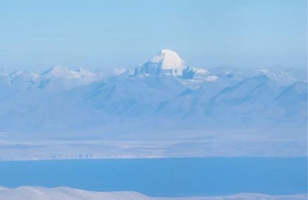 Mount Kailash Aerial Darshan by Chartered Plane