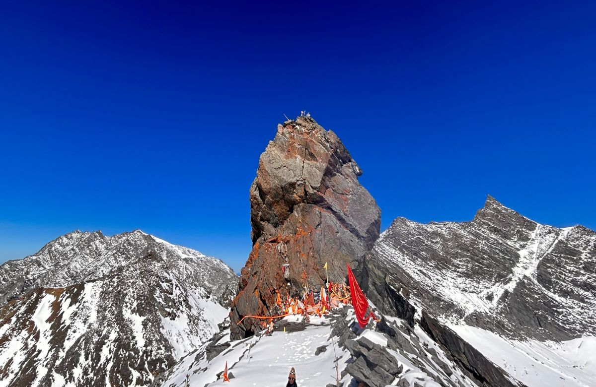 Shrikhand Mahadev Kailash Himachal Pradesh Tour Package(08 Days, 07 Nights)