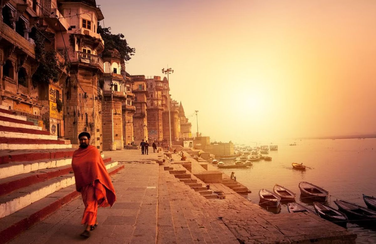 Varanasi, Prayagraj and Ayodhya tour Package 2025